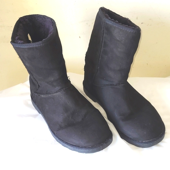 Makalu Winter Boot - Picture 1 of 9